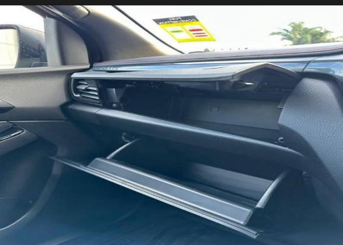 Used 1
                    ISUZU
                     for Sale Image