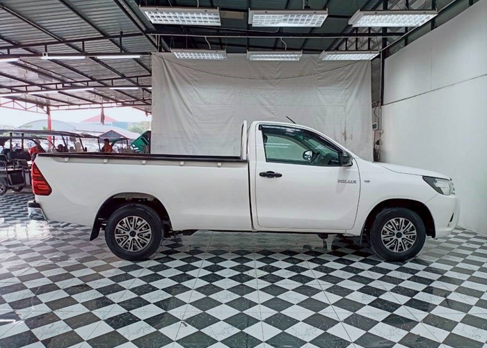 Used 6
                    TOYOTA
                     for Sale Image