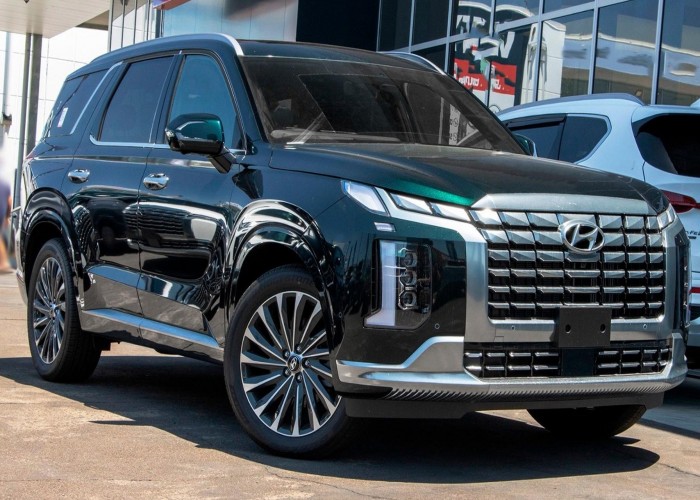 HYUNDAI 
                                                            for Sale for Sale