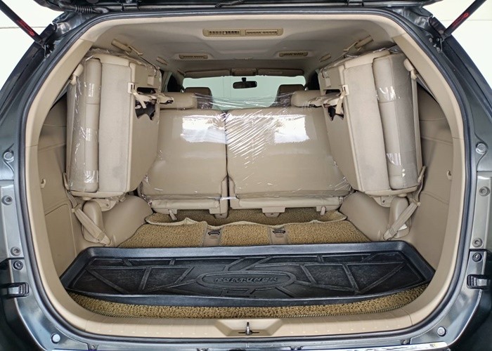 Used 5
                    TOYOTA
                     for Sale Image