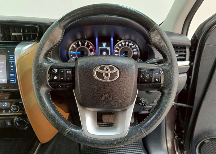 Used 12
                    TOYOTA
                     for Sale Image