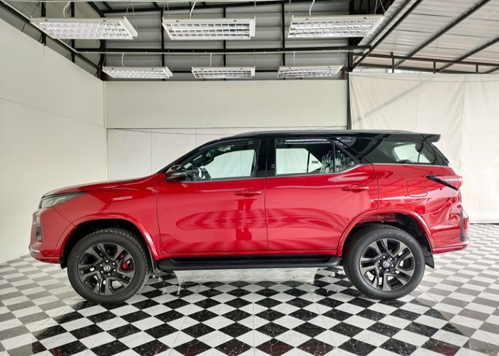 Used 1
                    TOYOTA
                     for Sale Image