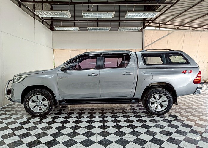 Used 11
                    TOYOTA
                     for Sale Image