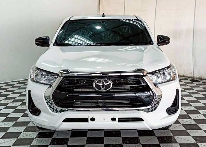 Used 11
                    TOYOTA
                     for Sale Image
