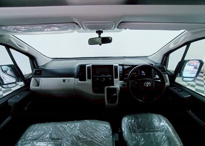 Used 12
                    TOYOTA
                     for Sale Image